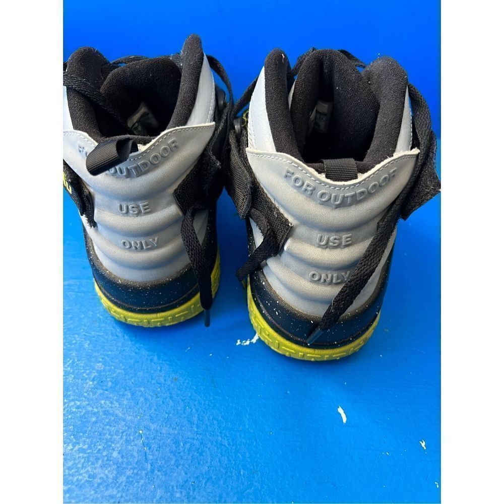 Nike Air Raid Shoes Mens Size 11 Wolf Gray Venom Green Team Basketball Sneakers